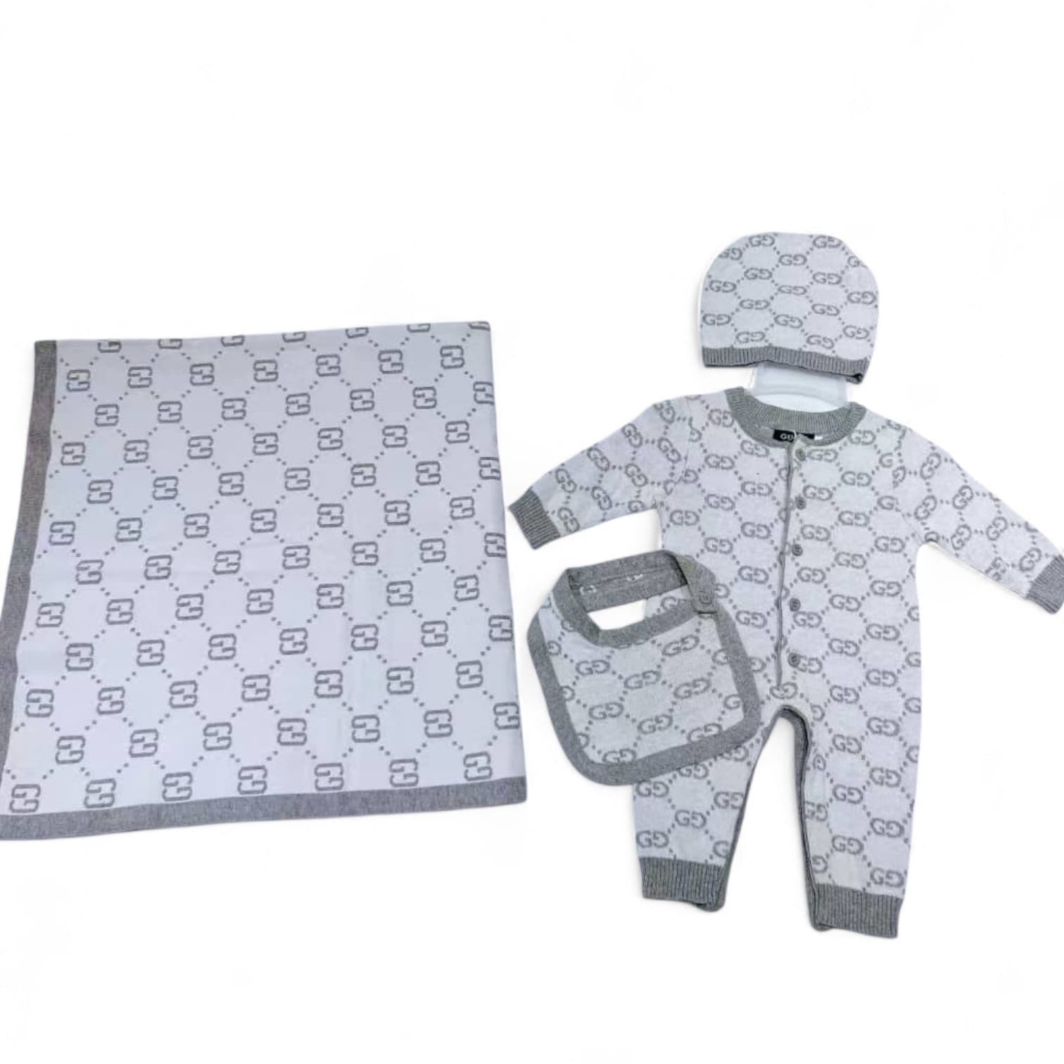 GG baby set