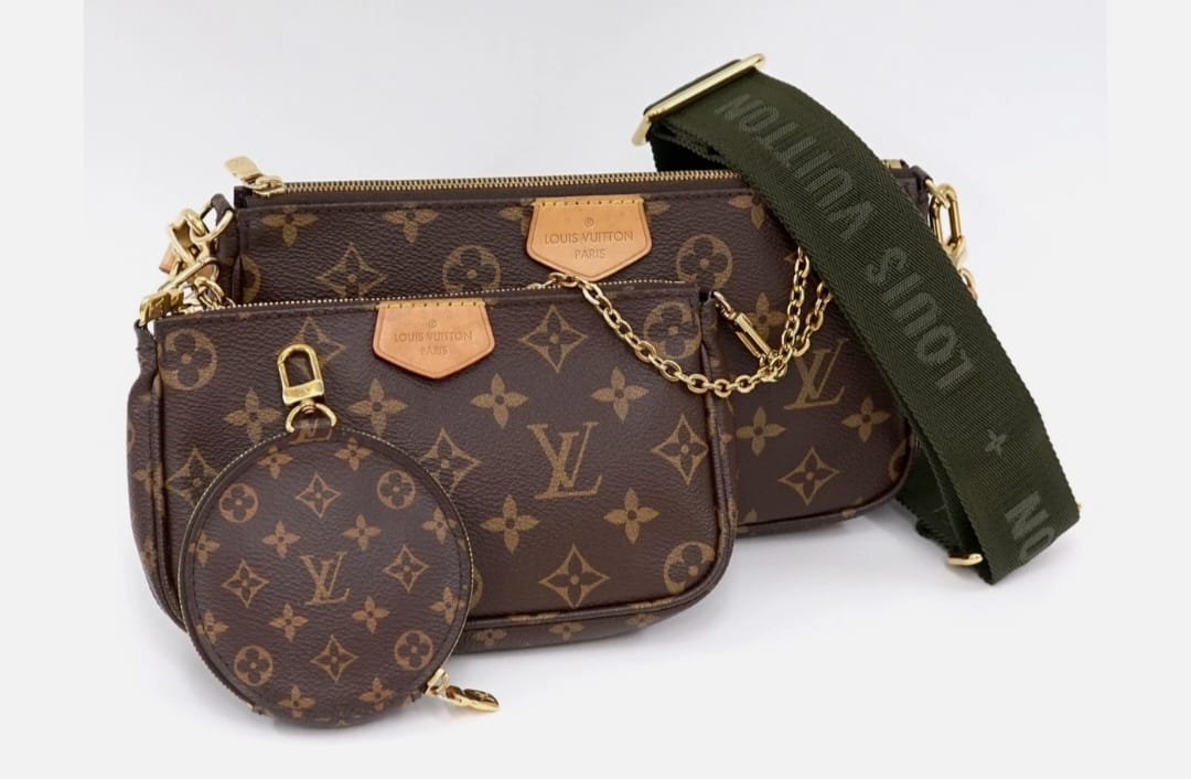 Louis Vuitton multi pochette
